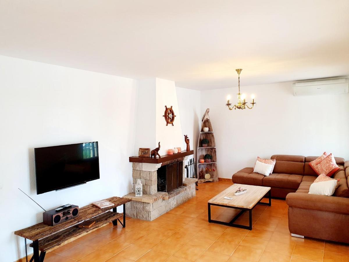 New Holiday House "Casa Mialina" With Private Pool, 300M To Beach Cambrils Exterior foto