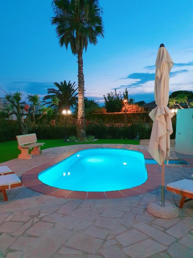 New Holiday House "Casa Mialina" With Private Pool, 300M To Beach Cambrils Exterior foto